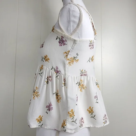 Hollister White Floral Tank Top - Picture 4 of 8